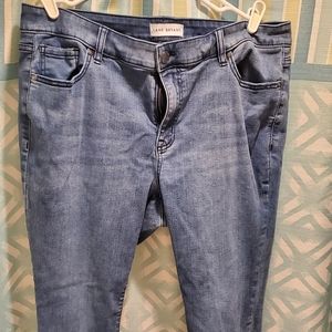 Size 18 crop jeans